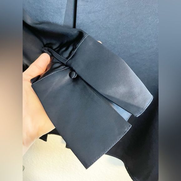 House Of Harlow 1960 - Women's Dark Blue Navy Blouse - Picture 5 of 7